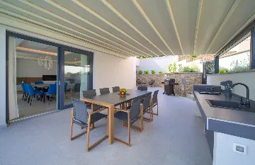 Modern Villa with Pool and Sauna in Vrbnik