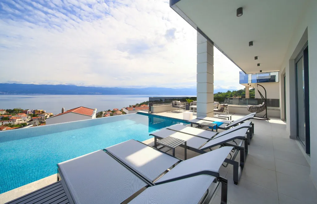 Modern Villa with Pool and Sauna in Vrbnik