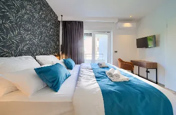 Modern Villa with Pool and Sauna in Vrbnik