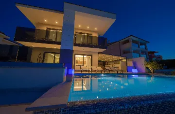 Modern Villa with Pool and Sauna in Vrbnik