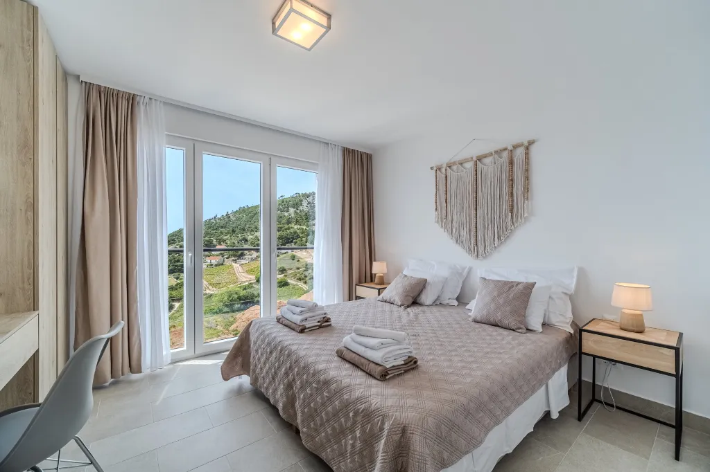 Modern Island Villa with Pool in Nerežišća
