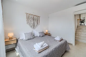 Modern Island Villa with Pool in Nerežišća