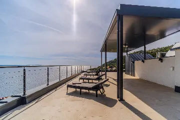 Modern Island Villa with Pool in Nerežišća