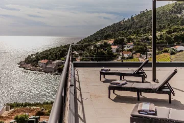 Modern Island Villa with Pool in Nerežišća