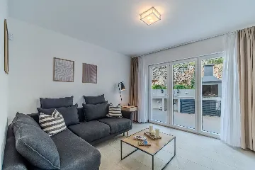 Modern Island Villa with Pool in Nerežišća