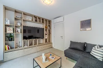 Modern Island Villa with Pool in Nerežišća