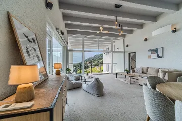 Modern Island Villa with Pool in Nerežišća