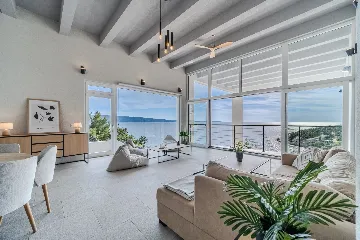 Modern Island Villa with Pool in Nerežišća