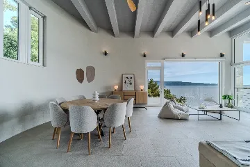 Modern Island Villa with Pool in Nerežišća