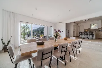 Modern Island Villa with Pool in Nerežišća