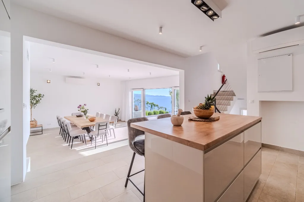 Modern Island Villa with Pool in Nerežišća