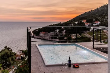 Modern Island Villa with Pool in Nerežišća