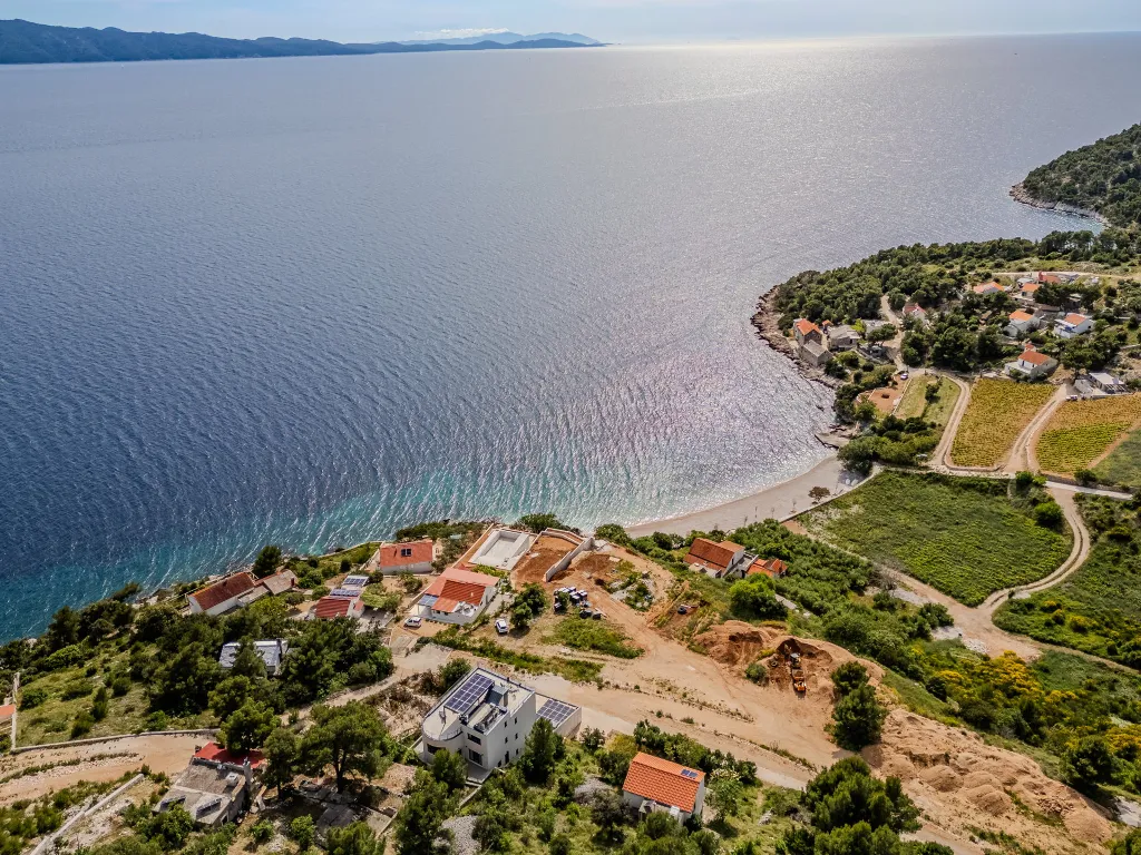 Modern Island Villa with Pool in Nerežišća