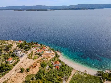Modern Island Villa with Pool in Nerežišća