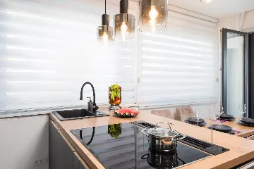 Modern Apartment with Heated Pool in Okrug Gornji