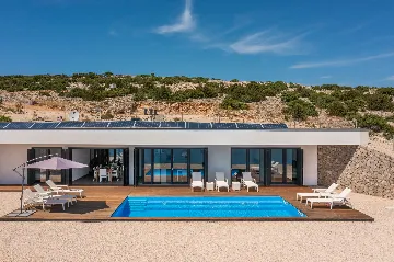 Private Island Villa with Pool in Pag