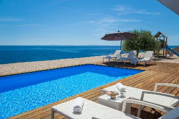 Private Island Villa with Pool in Pag