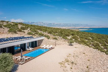 Private Island Villa with Pool in Pag