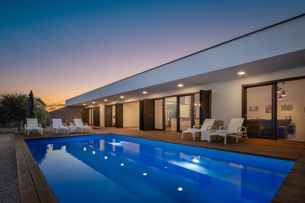 Private Island Villa with Pool in Pag