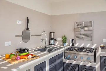 Modern Five-Bedroom Villa Retreat in Vodice