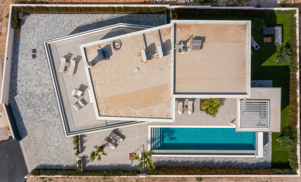 Modern Five-Bedroom Villa Retreat in Vodice