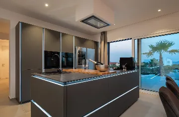 Modern Five-Bedroom Villa Retreat in Vodice