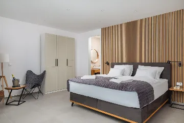 Modern Five-Bedroom Villa Retreat in Vodice