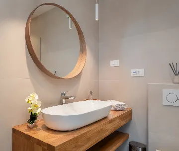 Modern Five-Bedroom Villa Retreat in Vodice