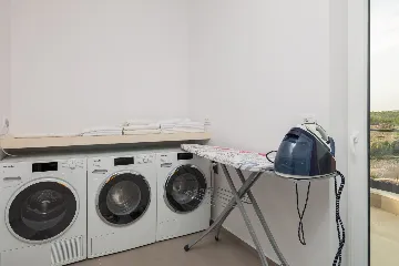 Modern Five-Bedroom Villa Retreat in Vodice