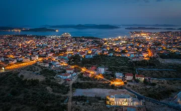 Modern Five-Bedroom Villa Retreat in Vodice