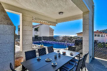 Contemporary Villa Retreat with Pool, Rogoznica