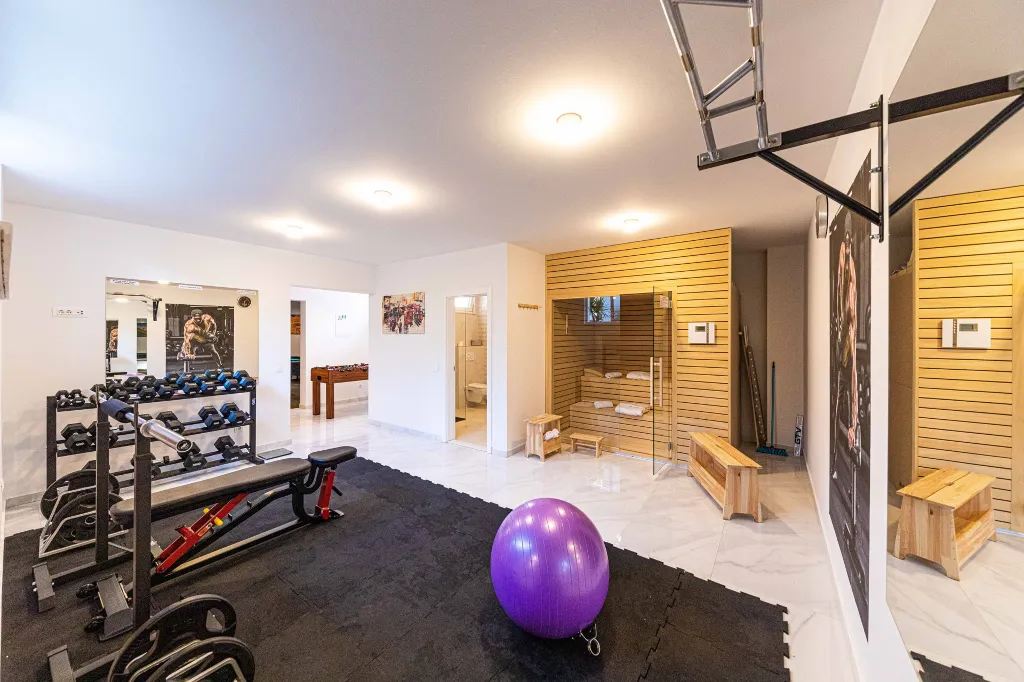 Contemporary Villa Retreat with Pool, Rogoznica