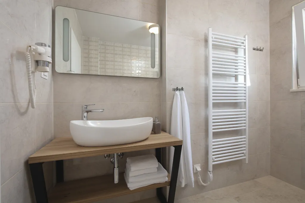Contemporary Villa Retreat with Pool, Rogoznica