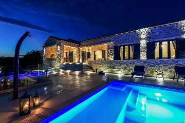 Spacious Sea View Villa with Pool Ždrelac