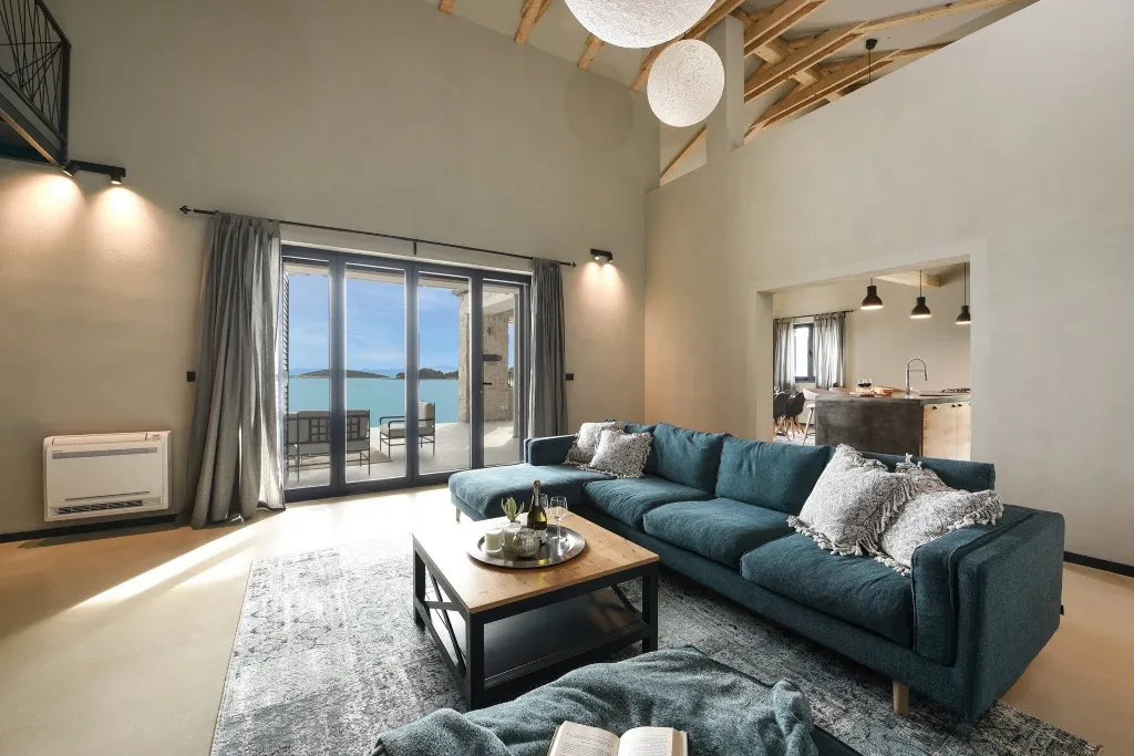 Spacious Sea View Villa with Pool Ždrelac