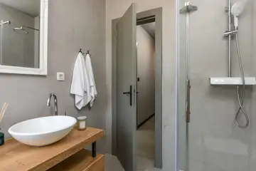 Spacious Sea View Villa with Pool Ždrelac