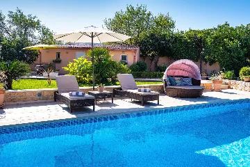 Spacious Villa with Heated Pool in Vodice
