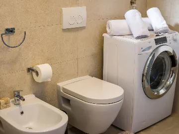 Spacious Villa with Heated Pool in Vodice