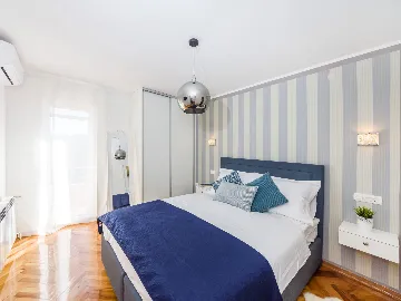 Spacious Villa with Heated Pool in Vodice