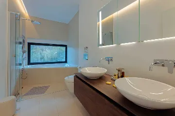 Modern Seaside Villa with Pool in Lumbarda