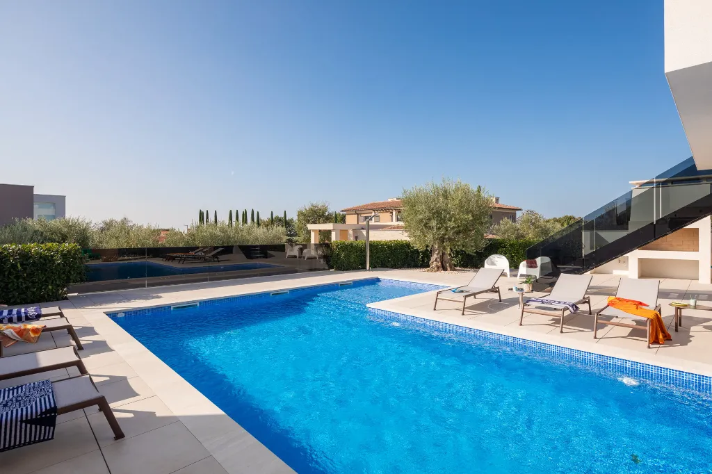 Spacious Family Villa with Pool in Vodnjan