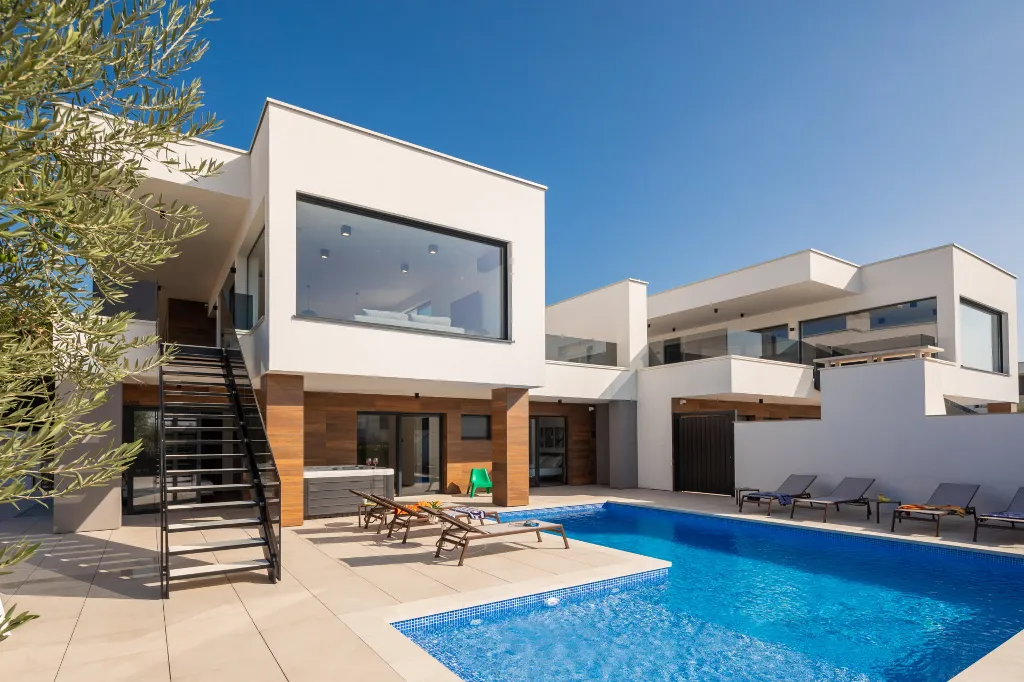 Spacious Family Villa with Pool in Vodnjan