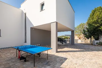 Spacious Family Villa with Pool in Vodnjan