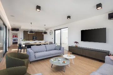 Spacious Family Villa with Pool in Vodnjan