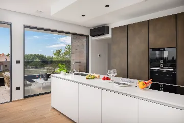 Spacious Family Villa with Pool in Vodnjan