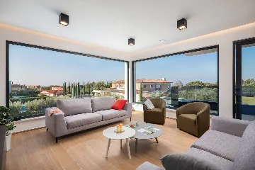 Spacious Family Villa with Pool in Vodnjan