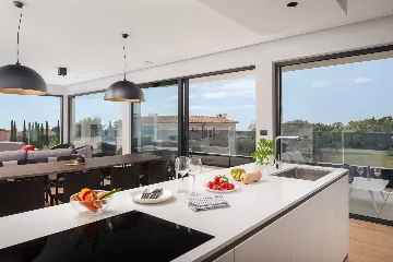 Spacious Family Villa with Pool in Vodnjan