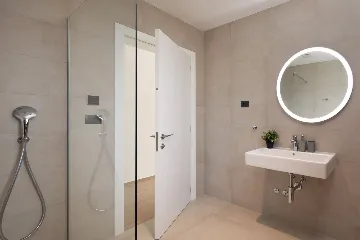 Spacious Family Villa with Pool in Vodnjan