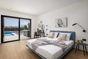 Spacious Family Villa with Pool in Vodnjan