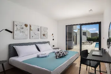 Spacious Family Villa with Pool in Vodnjan